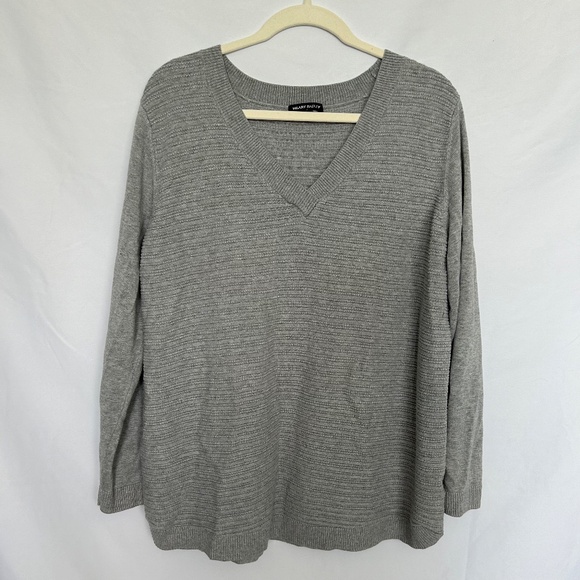 Hilary Radley Grey V-Neck Ribbed‎ Knit Sweater - XL - Picture 1 of 9